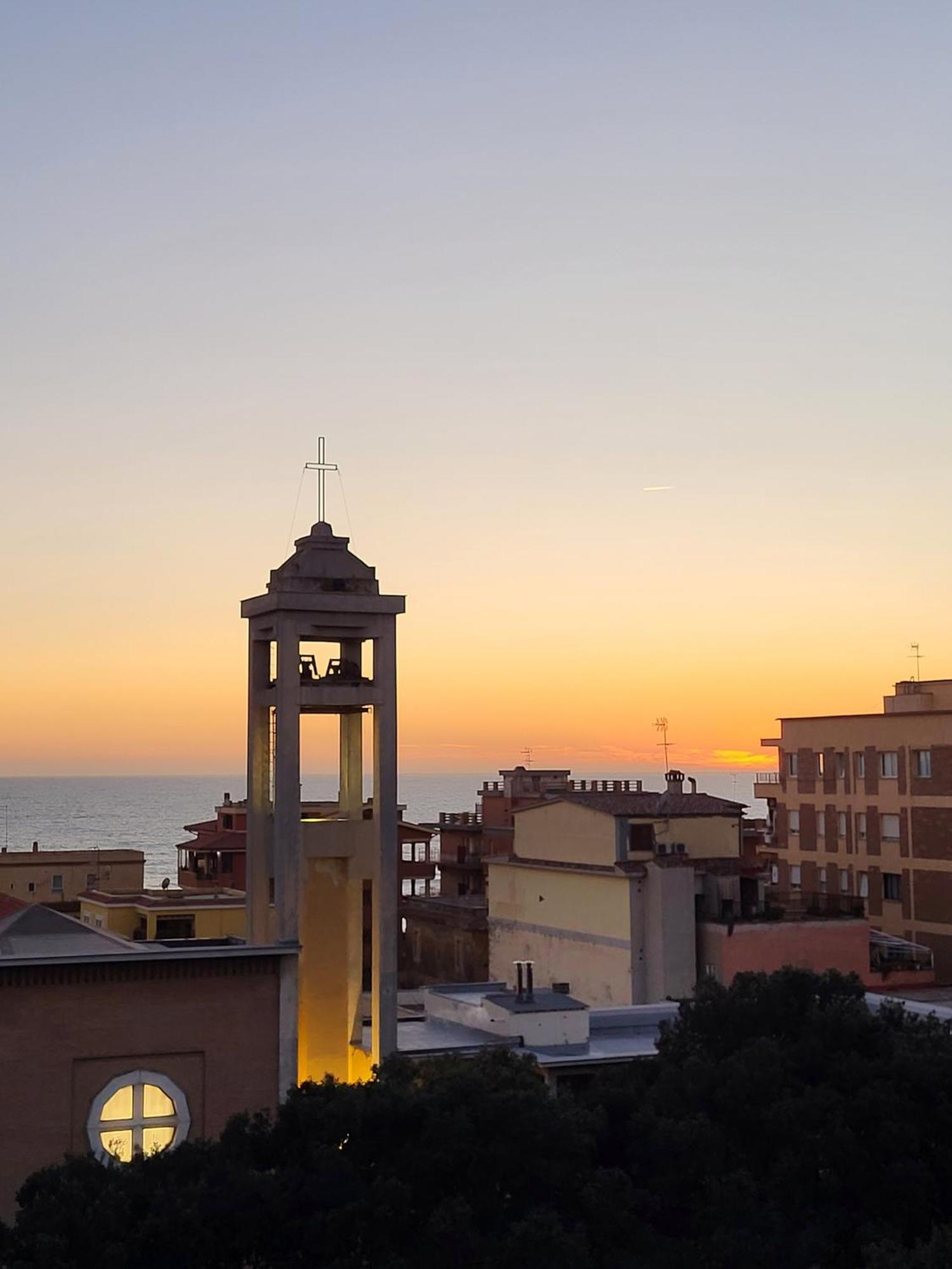 Ferienwohnung Happy Ladispoli - Vista Mare Exterior foto